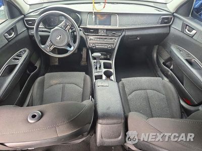 Zdjęcie 8 z 12 samochodu: 2018 KIA OPTIMA LX VIN:5XXGT4L36JG261233 - miniatura