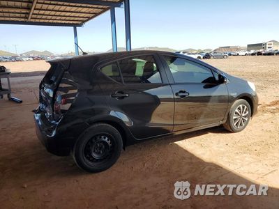 Trzecie zdjęcie samochodu z tyłu: 2013 TOYOTA PRIUS C ONE VIN:JTDKDTB3XD1043959 - miniatura