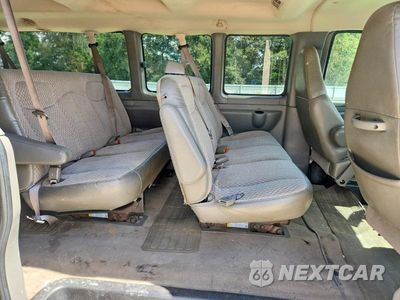 Zdjęcie 11 z 14 samochodu: 2005 CHEVROLET EXPRESS G3500 VIN:1GAHG39U351258027 - miniatura