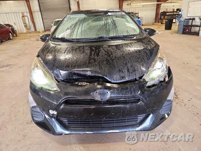 Piąte zdjęcie samochodu w środku: 2016 TOYOTA PRIUS C TWO VIN:JTDKDTB36G1124719 - miniatura
