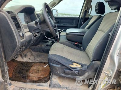 Zdjęcie 7 z 12 samochodu: 2012 DODGE RAM 2500 ST VIN:3C6TD5HT4CG112921 - miniatura