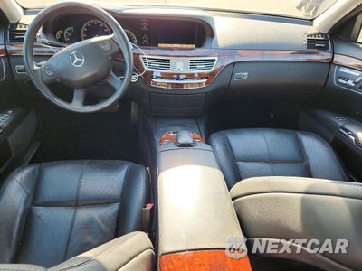 Zdjęcie 8 z 12 samochodu: 2007 MERCEDES-BENZ S 550 VIN:WDDNG71X27A070602 - miniatura