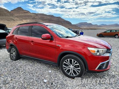 Czwarte zdjęcie samochodu z boku: 2018 MITSUBISHI OUTLANDER SPORT SEL VIN:JA4AP4AW7JU022317 - miniatura