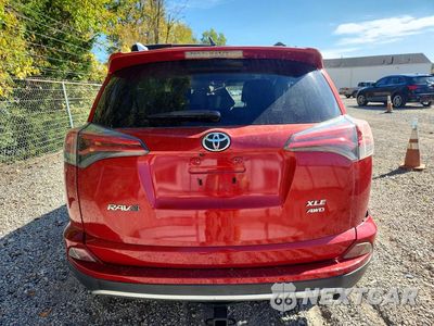 Zdjęcie 6 z 13 samochodu: 2016 TOYOTA RAV4 XLE VIN:JTMRFREV9GJ061088 - miniatura