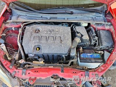 Zdjęcie 11 z 12 samochodu: 2018 TOYOTA COROLLA LE VIN:5YFBURHE8JP816401 - miniatura