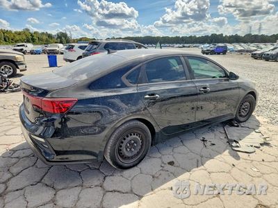 Trzecie zdjęcie samochodu z tyłu: 2020 KIA FORTE FE VIN:3KPF24AD3LE153237 - miniatura