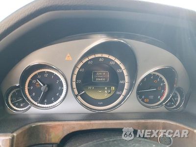 Zdjęcie 9 z 12 samochodu: 2012 MERCEDES-BENZ E 550 4MATIC VIN:WDDHF9BB4CA614896 - miniatura