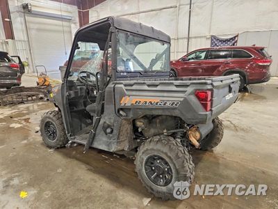Trzecie zdjęcie samochodu z tyłu: 2020 POLARIS RANGER 1000 UTILITY VEHICLE VIN:4XATAE993L8877801 - miniatura