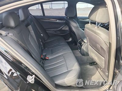 Zdjęcie 10 z 12 samochodu: 2023 BMW 530XE VIN:WBA33AG09PCN66650 - miniatura
