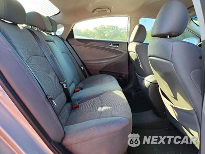 Zdjęcie 10 z 12 samochodu: 2014 HYUNDAI SONATA GLS VIN:5NPEB4ACXEH941241 - miniatura