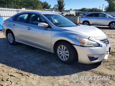 Czwarte zdjęcie samochodu z boku: 2014 NISSAN ALTIMA 2.5 S VIN:1N4AL3AP6EC426635 - miniatura