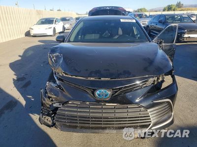 Piąte zdjęcie samochodu w środku: 2023 TOYOTA CAMRY LE VIN:4T1C31AK0PU614278 - miniatura