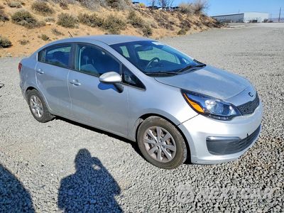 Czwarte zdjęcie samochodu z boku: 2017 KIA RIO LX VIN:KNADM4A37H6047974 - miniatura