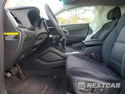 Zdjęcie 7 z 12 samochodu: 2017 HYUNDAI TUCSON SE VIN:KM8J33A49HU336132 - miniatura