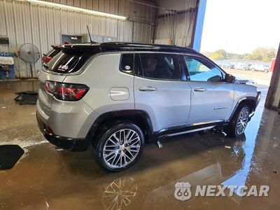 Trzecie zdjęcie samochodu z tyłu: 2023 JEEP COMPASS LIMITED VIN:3C4NJDCN0PT503767 - miniatura