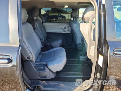 Zdjęcie 11 z 13 samochodu: 2021 TOYOTA SIENNA XLE VIN:5TDYRKEC4MS050328 - miniatura