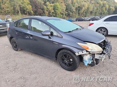 Czwarte zdjęcie samochodu z boku: 2015 TOYOTA PRIUS THREE VIN:JTDKN3DU3F1929336 - miniatura