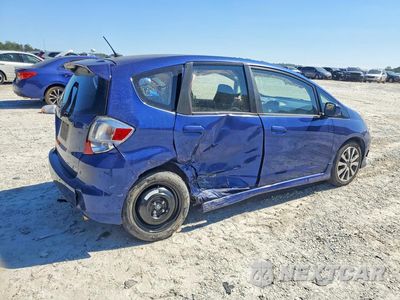 Trzecie zdjęcie samochodu z tyłu: 2013 HONDA FIT SPORT VIN:JHMGE8H59DC024444 - miniatura