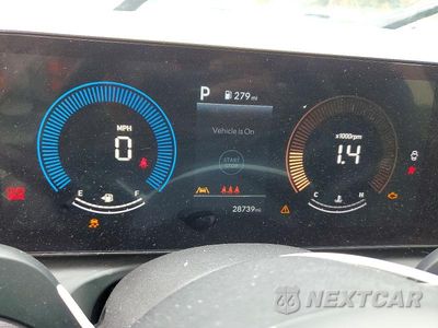 Zdjęcie 9 z 12 samochodu: 2025 HYUNDAI SANTA CRUZ SEL VIN:5NTJBDDE5SH150771 - miniatura