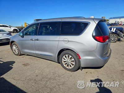 Drugie zdjęcie samochodu z przodu: 2018 CHRYSLER PACIFICA TOURING L VIN:2C4RC1BG8JR212330 - miniatura