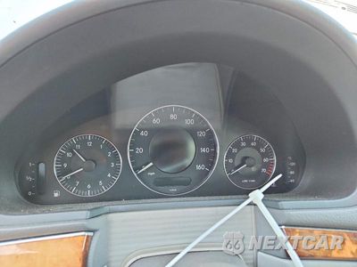 Zdjęcie 9 z 12 samochodu: 2006 MERCEDES-BENZ 350 VIN:WDBUF87J56X204126 - miniatura