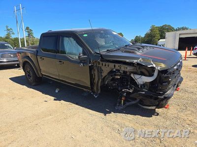 Czwarte zdjęcie samochodu z boku: 2026 FORD F150 RAPTOR VIN:1FTFW1RJ2TFA86780 - miniatura