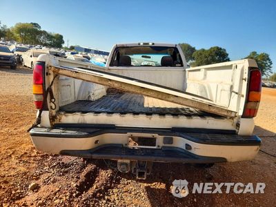 Zdjęcie 6 z 13 samochodu: 2003 GMC SIERRA C2500 HEAVY DUTY VIN:1GTHC24G33E372565 - miniatura