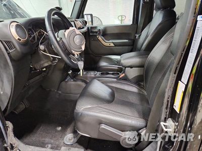 Zdjęcie 7 z 12 samochodu: 2016 JEEP WRANGLER UNLIMITED SAHARA VIN:1C4BJWEG3GL269293 - miniatura
