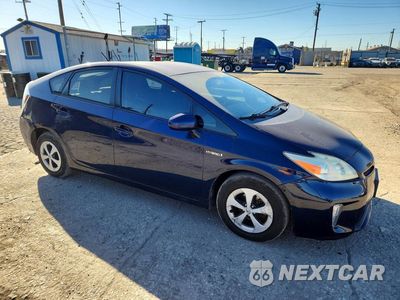Czwarte zdjęcie samochodu z boku: 2013 TOYOTA PRIUS THREE VIN:JTDKN3DU2D1695560 - miniatura