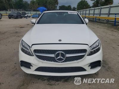Piąte zdjęcie samochodu w środku: 2019 MERCEDES-BENZ C 300 VIN:WDDWK8DB4KF901294 - miniatura