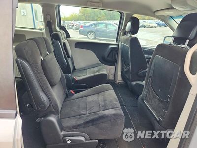 Zdjęcie 11 z 13 samochodu: 2012 DODGE GRAND CARAVAN SE VIN:2C4RDGBGXCR374124 - miniatura
