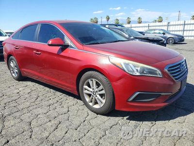 Czwarte zdjęcie samochodu z boku: 2016 HYUNDAI SONATA SE VIN:5NPE24AF5GH361666 - miniatura