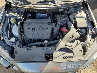 Zdjęcie 11 z 12 samochodu: 2014 MITSUBISHI LANCER SE VIN:JA32V2FW8EU003356 - miniatura