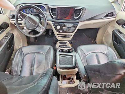 Zdjęcie 8 z 13 samochodu: 2022 CHRYSLER PACIFICA TOURING L VIN:2C4RC1BG2NR154723 - miniatura