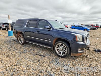 Czwarte zdjęcie samochodu z boku: 2020 GMC YUKON XL C1500 SLT VIN:1GKS1GKC4LR205332 - miniatura