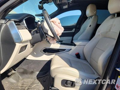 Zdjęcie 7 z 13 samochodu: 2026 JAGUAR F-PACE R-DYNAMIC S VIN:SADCT2FU8TA756303 - miniatura
