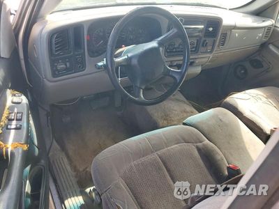 Zdjęcie 8 z 12 samochodu: 2000 CHEVROLET SILVERADO C1500 VIN:1GCEC14T9YE120305 - miniatura