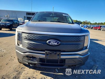 Piąte zdjęcie samochodu w środku: 2024 FORD F150 LIGHTNING XLT VIN:1FTVW3LK0RWG20523 - miniatura