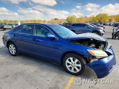 Czwarte zdjęcie samochodu z boku: 2007 TOYOTA CAMRY LE VIN:4T1BE46K87U087378 - miniatura