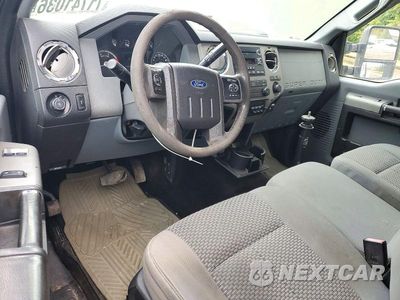 Zdjęcie 8 z 12 samochodu: 2015 FORD F550 VIN:1FDUF5HT2FEC17259 - miniatura