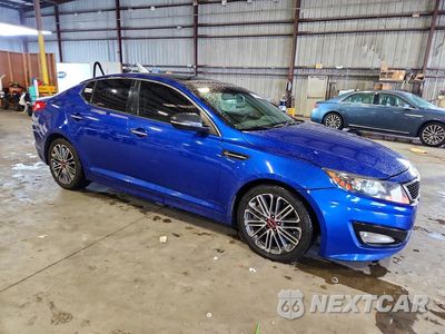 Czwarte zdjęcie samochodu z boku: 2012 KIA OPTIMA VIN:5XXGR4A6XCG025988 - miniatura