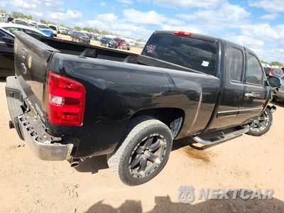 Trzecie zdjęcie samochodu z tyłu: 2010 CHEVROLET SILVERADO C1500 LT VIN:1GCSCSE05AZ282346 - miniatura