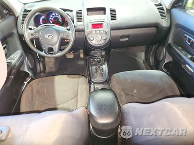Zdjęcie 8 z 13 samochodu: 2012 KIA SOUL BASE VIN:KNDJT2A55C7358952 - miniatura