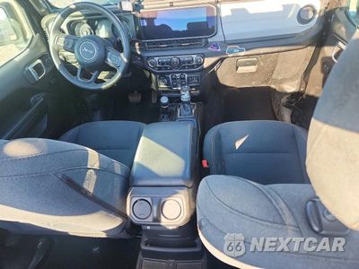 Zdjęcie 8 z 13 samochodu: 2024 JEEP WRANGLER 4XE VIN:1C4RJXN63RW356320 - miniatura