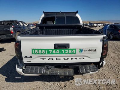 Zdjęcie 6 z 12 samochodu: 2016 TOYOTA TACOMA TRD SPORT VIN:3TMCZ5AN0GM034490 - miniatura
