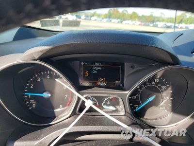 Zdjęcie 9 z 13 samochodu: 2017 FORD ESCAPE TITANIUM VIN:1FMCU9J98HUE43855 - miniatura