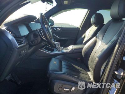 Zdjęcie 7 z 13 samochodu: 2019 BMW X5 XDRIVE40I VIN:5UXCR6C54KLK83130 - miniatura