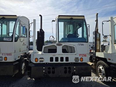 Piąte zdjęcie samochodu w środku: 2018 AUTOCAR XSPOTTER YARD TRUCK VIN:516H4GF26JH225674 - miniatura