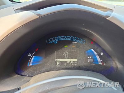 Zdjęcie 9 z 12 samochodu: 2011 NISSAN LEAF SV VIN:JN1AZ0CP7BT005896 - miniatura