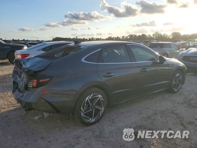 Trzecie zdjęcie samochodu z tyłu: 2026 HYUNDAI SONATA SEL SPORT VIN:KMHL64JA0TA565613 - miniatura